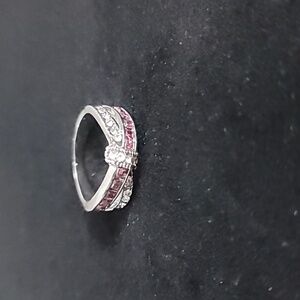 Criss Cross Ring Size 8